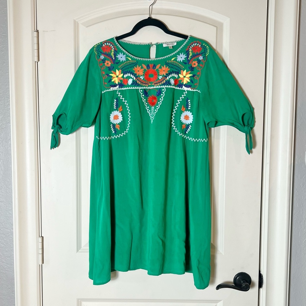 Women's JODIFL Kelly Green Floral Embroidered Boho Dress Large
